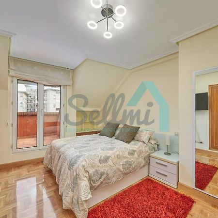 Apartament Atico Salesas Oviedo Zewnętrze zdjęcie