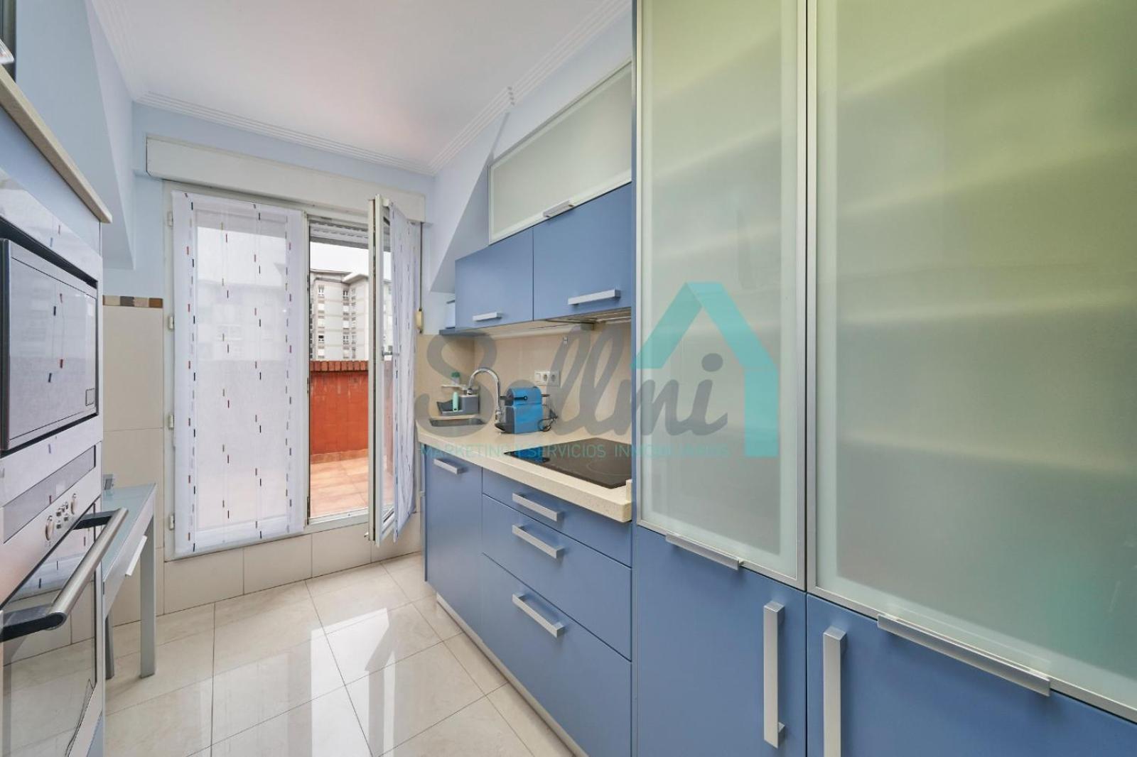 Apartament Atico Salesas Oviedo Zewnętrze zdjęcie