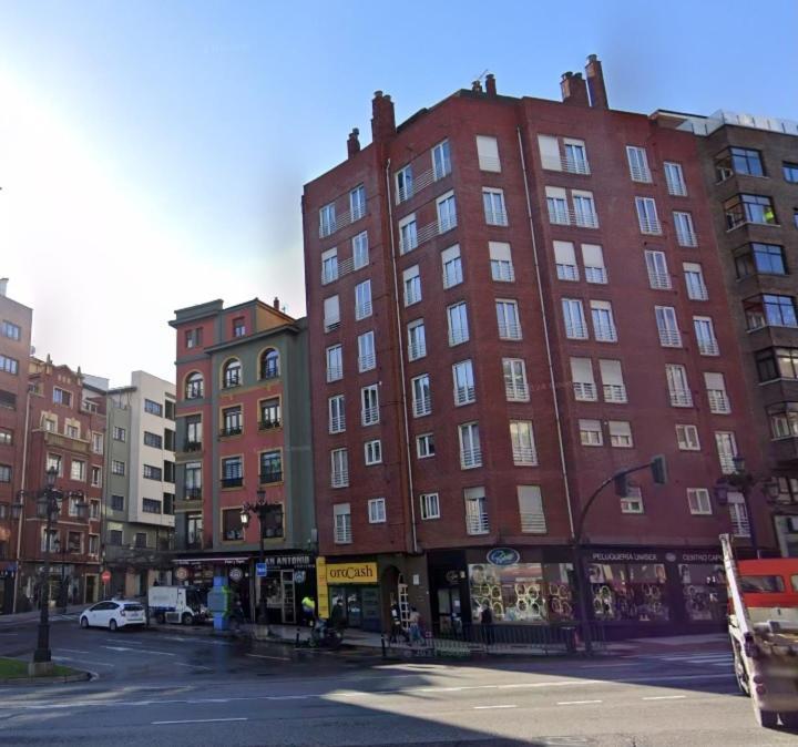 Apartament Atico Salesas Oviedo Zewnętrze zdjęcie